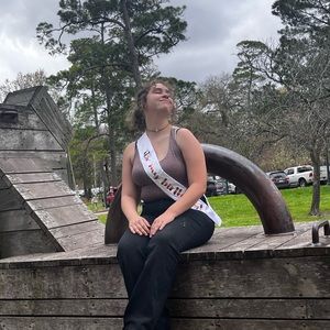 Meet your Posher, Emmalee